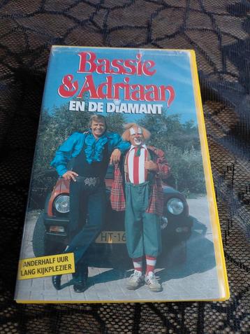 Videoband Bassie en Adriaan en de Diamant. Arcade. beschikbaar voor biedingen