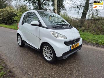 Smart Fortwo coupé 1.0 mhd Pure / airco / zuinig / compleet