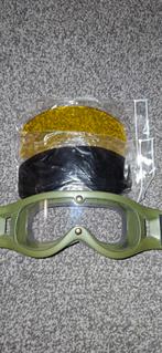 Scherfwerende bril defensie compleet met 2 extra vizieren., Ophalen of Verzenden, Landmacht, Overige gebieden, Overige typen