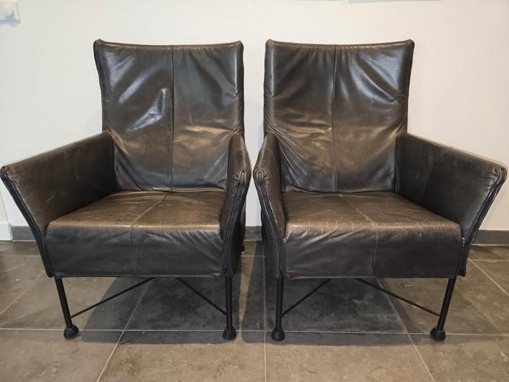 2 stoelen montis , Gerard vd Berg leer antraciet Charlys, Huis en Inrichting, Fauteuils, Gebruikt, Leer, 50 tot 75 cm, 75 tot 100 cm