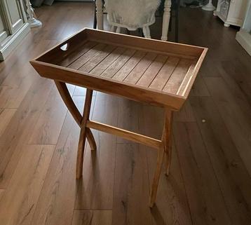 Houten Bijzettafel / Dienblad beschikbaar voor biedingen