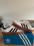 Adidas samba, Wit, Nieuw, Ophalen of Verzenden, Sneakers of Gympen