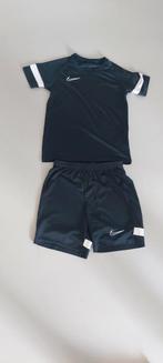 Nike gymsetje/trainingsset maat 137-147, Ophalen, Zo goed als nieuw, Jongen of Meisje