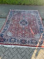 Te koop een mooie  rode  perzisch tapijt  247/297, Huis en Inrichting, Stoffering | Tapijten en Kleden, Ophalen, 200 cm of meer