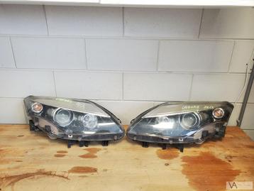 Renault Laguna 3 facelift XENON koplamp rechts 260105823r beschikbaar voor biedingen