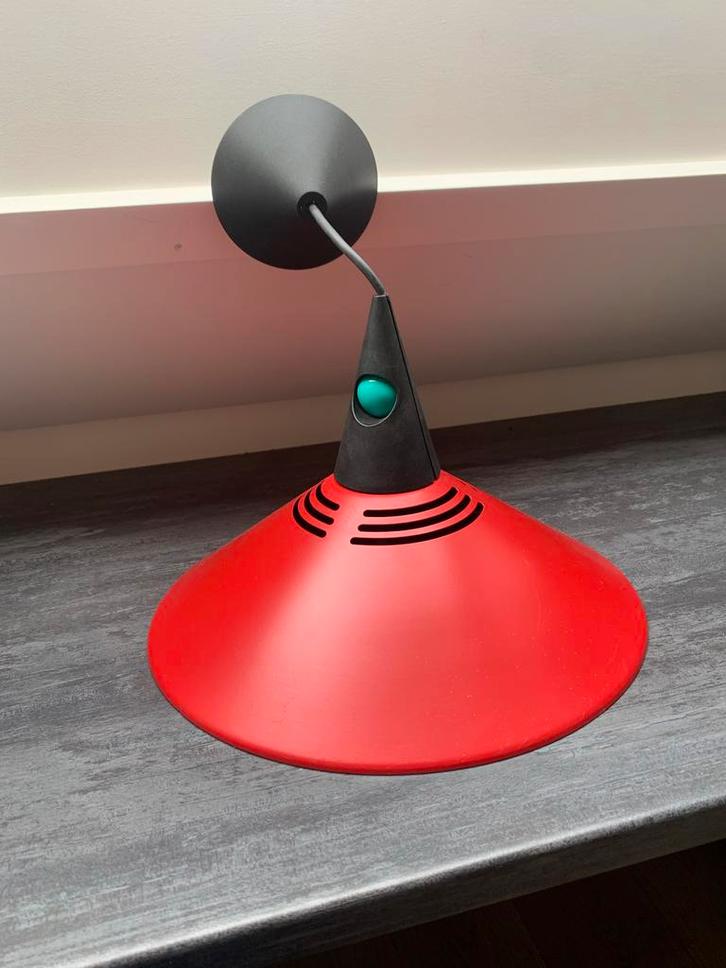 Rode Metalen Hanglamp - Jaren 80 Design, Huis en Inrichting, Lampen | Hanglampen, Gebruikt, Minder dan 50 cm, Metaal, Ophalen of Verzenden