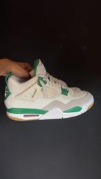 NIKE SB X AIR JORDAN 4 RETRO PINE GREEN, Kleding | Heren, Schoenen, Ophalen of Verzenden, Zo goed als nieuw, Overige kleuren