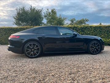 Porsche Panamera BLACK/BLACK 10 years edition 462pk  beschikbaar voor biedingen