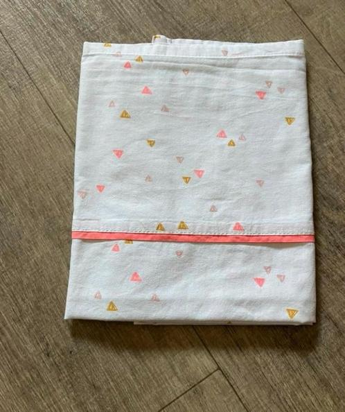 HEMA Wit met roze wieglakentje, Kinderen en Baby's, Kinderkamer | Beddengoed, Zo goed als nieuw, Hoeslaken of Sloop, Roze, Meisje