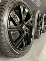 18” originele Volkswagen Golf 8 Bergamo velgen winterbanden, 18 inch, Gebruikt, -, -