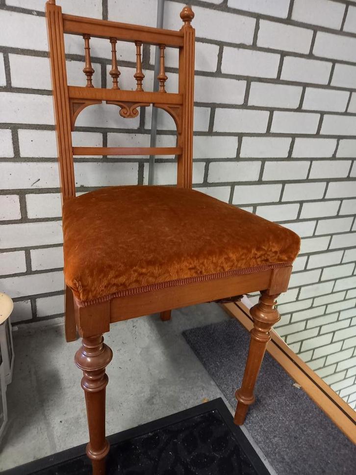 5 antieke stoeltjes, Antiek en Kunst, Antiek | Meubels | Stoelen en Banken, Ophalen