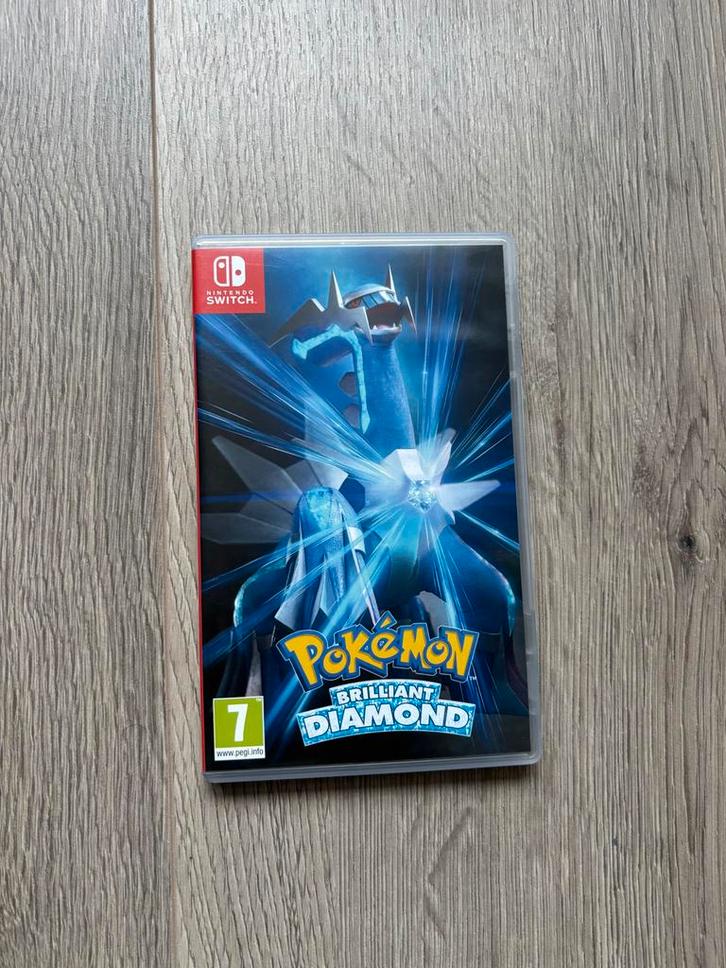 Pokémon Brilliant Diamond - Nintendo Switch, Spelcomputers en Games, Games | Nintendo Switch, Zo goed als nieuw, Role Playing Game (Rpg)
