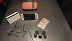 Nintendo Switch Oled met 2 games en case, Spelcomputers en Games, Switch OLED, Ophalen of Verzenden, Met 1 controller, Gebruikt