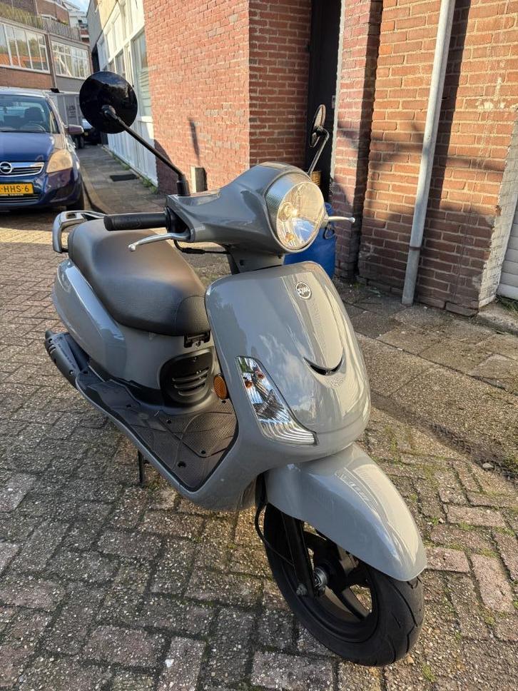 Sym Fiddle 2 brom nardo grey 45km 2019, Fietsen en Brommers, Scooters | SYM, Zo goed als nieuw, Fiddle, Maximaal 45 km/u, Benzine