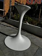 Tafel ‘Tulp’ model wit kunststof voet tafelpoot, Huis en Inrichting, Tafelonderdelen, 50 tot 100 cm, Tafelpoot, Tulp, Kunststof