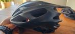 Agu Stratos S/M cycling helmet, Fietsen en Brommers, Ophalen of Verzenden