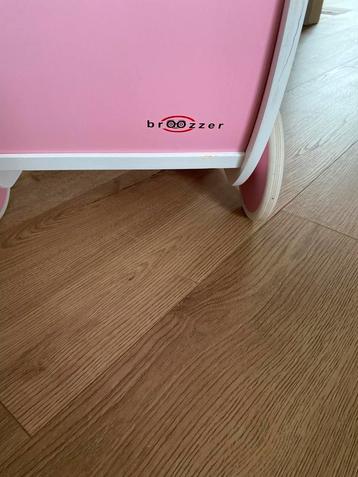Roze Broozzer Poppenwagen beschikbaar voor biedingen