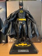 Batman Hot Toys DC DX 09, Verzamelen, Ophalen of Verzenden, Zo goed als nieuw, Film, Actiefiguur of Pop