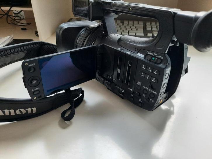 CANON XF 100 VIDEO CAMERA MET SAMSONITE CAMERA TAS, ACCESS., Audio, Tv en Foto, Videocamera's Digitaal, Zo goed als nieuw, Camera