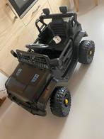 Zelf bestuurbare auto voor 2-3 jarige. Batterij laad slecht., Ophalen, Gebruikt