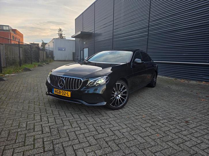 Mercedes-Benz E-Klasse E220 d 194pk 9G-TRONIC 2017 Zwart, Auto's, Mercedes-Benz, Particulier, E-Klasse, 360° camera, ABS, Achteruitrijcamera