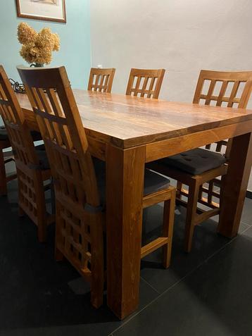 Prachtige eettafel van massief oud teakhout, robuust 200x100 beschikbaar voor biedingen