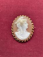 antieke camee  gouden montuur, Ophalen of Verzenden, Goud