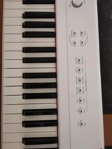 Fazley FSP-200 Keyboard Piano beschikbaar voor biedingen