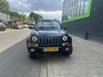 Jeep Cherokee 3.7 V6 AUT 2002 Zwart, Automaat, 3700 cc, 109 €/maand, Zwart