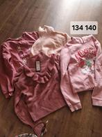 4 truien 134 140, Ophalen of Verzenden, Zo goed als nieuw, Meisje, Trui of Vest