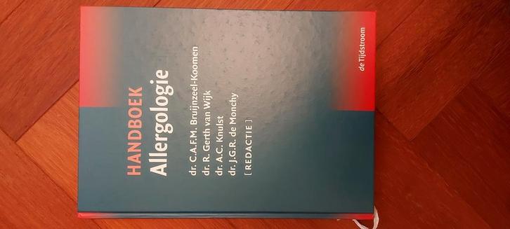 Handboek allergologie, Boeken, Wetenschap, Zo goed als nieuw, Natuurwetenschap, Ophalen of Verzenden