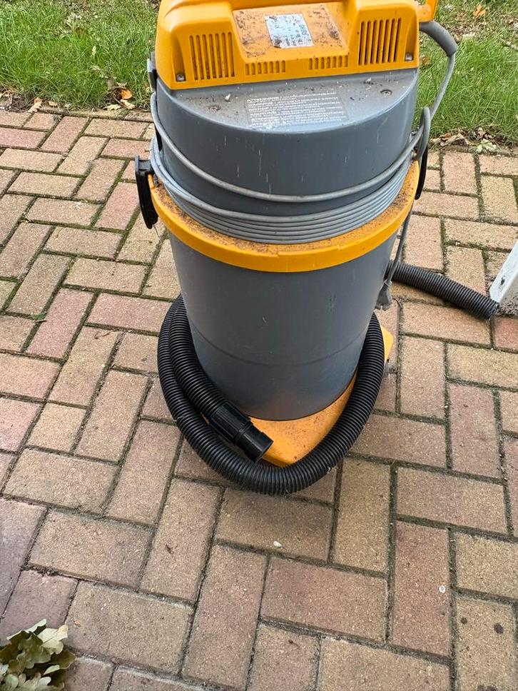 Ghibli Industriële Stofzuiger - WD 1000 A40, Witgoed en Apparatuur, Stofzuigers, Gebruikt, Stofzuiger, Minder dan 1200 watt, Reservoir