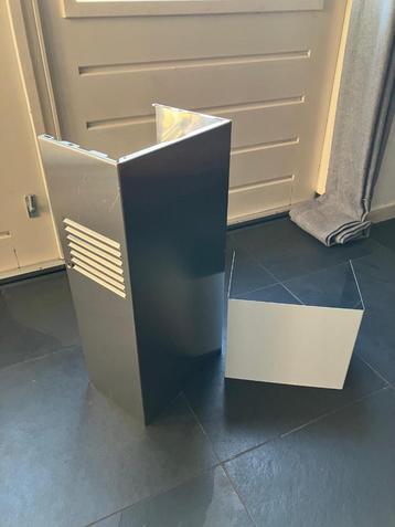 Nieuw afvoerkanaal / behuizing afzuigkap beschikbaar voor biedingen