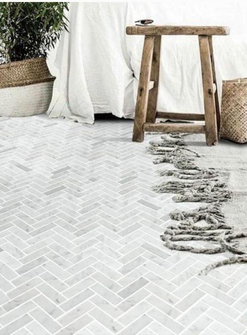 Mozaiëk  Lines Cambric  Carrara C visgraat 23x72x10mm matt, Doe-het-zelf en Verbouw, Tegels, Nieuw, Vloertegels, Marmer, 20 tot 40 cm