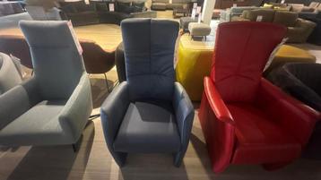 Fauteuil stoel blauw leer nieuw verstelbaar beschikbaar voor biedingen