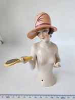Zeer zeldzame halfdoll (Art Deco) dame met hoed en spiegel, Antiek en Kunst, Antiek | Porselein, Ophalen of Verzenden