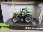 Deutz-Fahr 7250 TTV Agrotron UH, Hobby en Vrije tijd, Modelauto's | 1:32, Ophalen of Verzenden, Nieuw, Tractor of Landbouw, Universal Hobbies