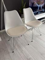 2 eetkamerstoelen wit met chroom onderstel, Ophalen, Gebruikt, Wit, Twee
