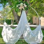 BACKDROP CIRKEL wit huren huur bruiloft huwelijk decoratie, Zo goed als nieuw, Ophalen, Geboorte of Huwelijk