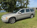 Volvo V70 2.4 170PK  LPG G3 Youngtimer, Auto's, Voorwielaandrijving, 1800 kg, Stationwagon, 170 pk
