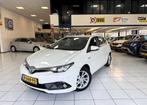 Toyota Auris 1.8 Hybrid Dynamic Bovag Garantie, Auto's, 65 €/maand, Gebruikt, Euro 6, 4 cilinders
