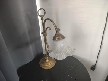 Antiek tafellamp +/- 1930

 beschikbaar voor biedingen