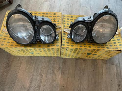 Mercedes-Benz W210 E-Klasse Hella koplampen, Auto diversen, Auto-accessoires, Nieuw, Ophalen of Verzenden