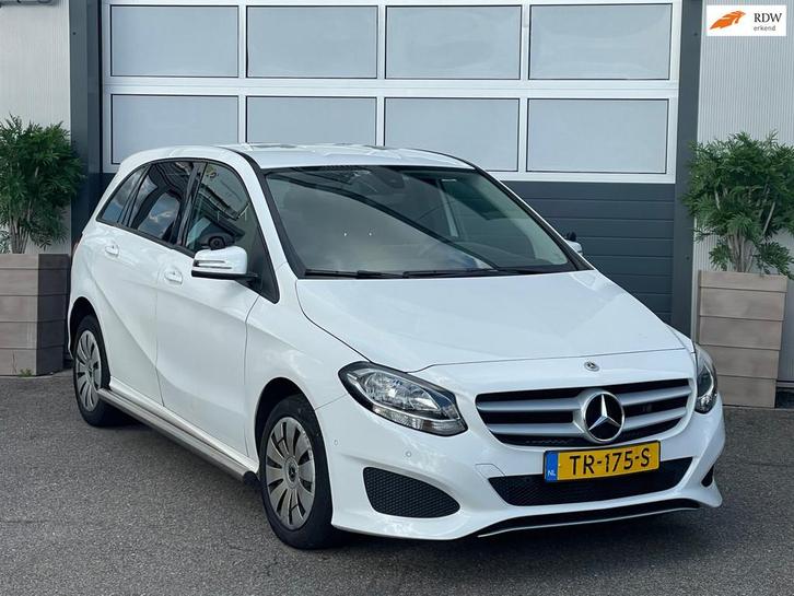 Mercedes-Benz B-klasse 220 d Ambition // AUTOMAAT / AIRCO /, Auto's, Mercedes-Benz, Bedrijf, Te koop, B-Klasse, Diesel, Euro 6