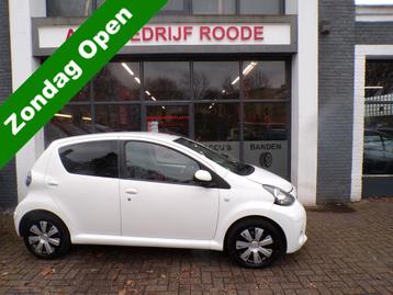 Toyota Aygo 1.0 VVT-i Aspiration AUTOMAAT,AIRCO,LED,NIEUWE A beschikbaar voor biedingen