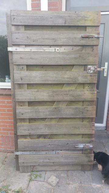 Tuindeur beschikbaar voor biedingen