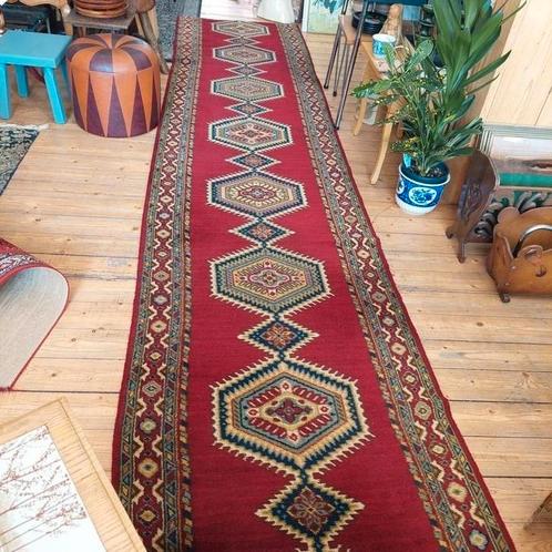 Lucky Vintage grote Perzische loper ( 395 cm bij 90 cm), Huis en Inrichting, Stoffering | Tapijten en Kleden, Gebruikt, 50 tot 100 cm