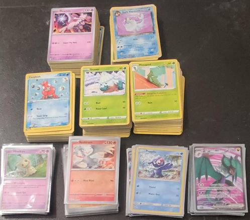 Pokemon kaarten + 4 pocket binder, Hobby en Vrije tijd, Verzamelkaartspellen | Pokémon, Gebruikt, Meerdere kaarten, Foil, Ophalen of Verzenden