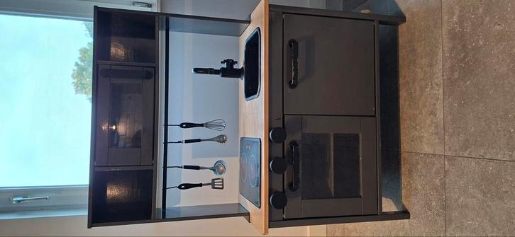 Gepimd ikea keukentje! Ook te gebruiken als ijskraam!, Kinderen en Baby's, Speelgoed | Speelkeukens, Gebruikt, Speelkeuken, Hout