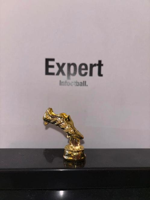 Gouden schoen beker klein, Verzamelen, Sportartikelen en Voetbal, Nieuw, Beeldje of Poppetje, Buitenlandse clubs, Verzenden